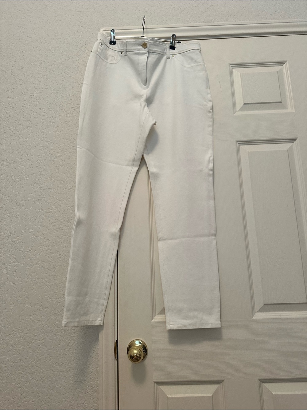 Chico's So Slimming White Denim Pants - Size 2 (US 12) - EUC - Picture 4 of 11